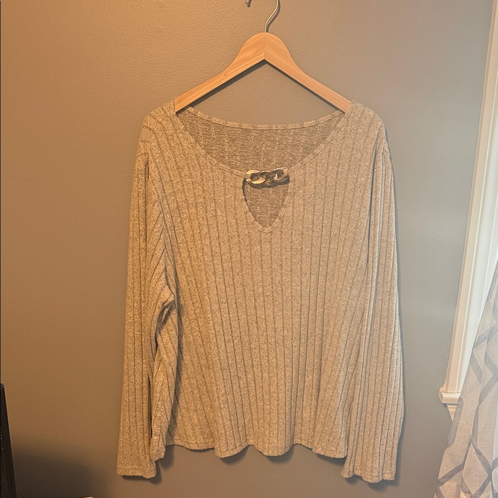 SHEIN Gray Ribbed Long Sleeve Top with Chain Detail